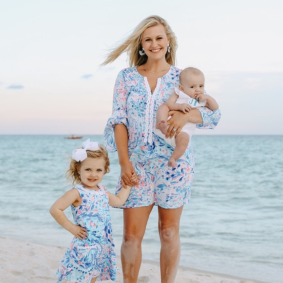 Meet your Posher, Courtney - Picture 1 of 1